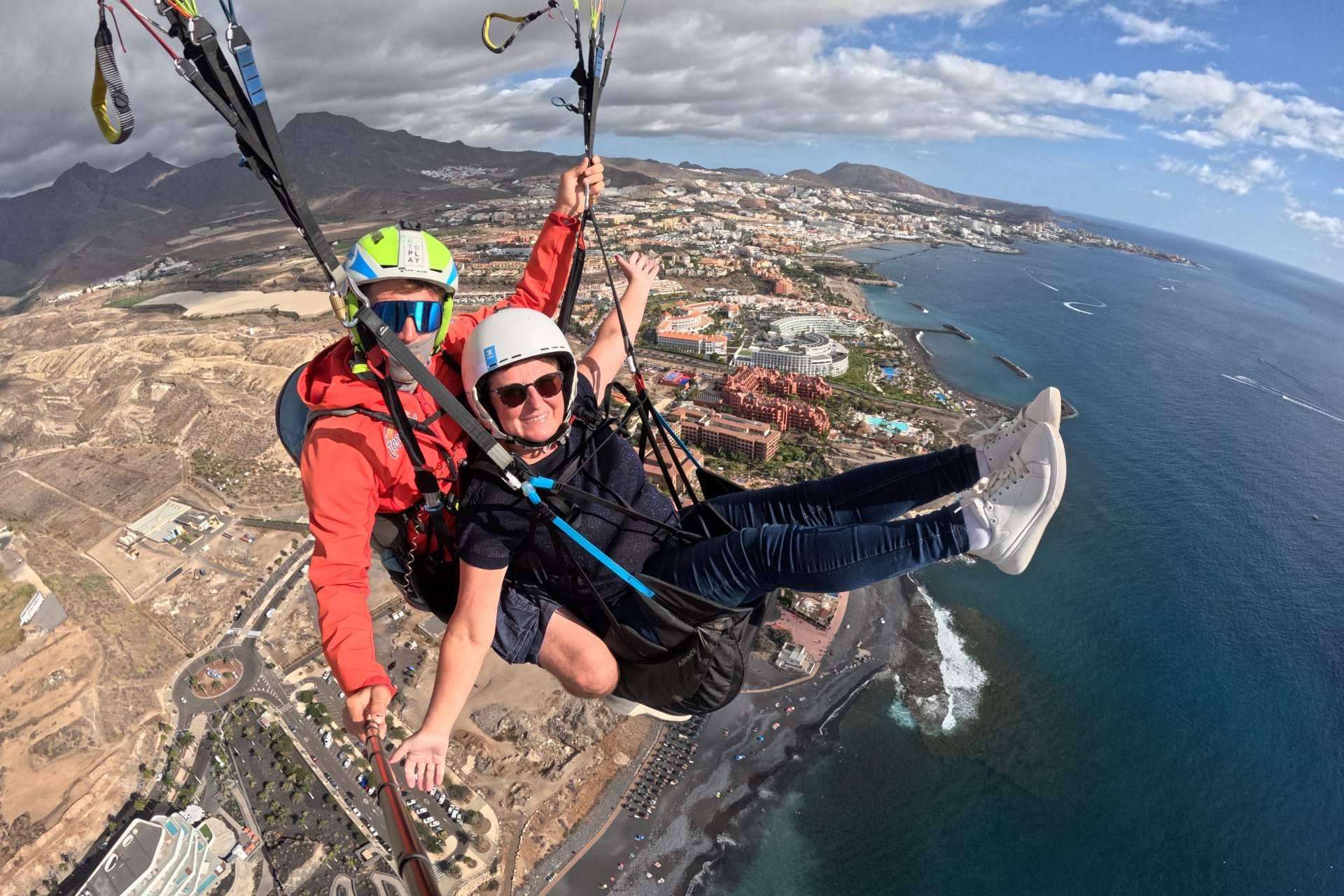 Vivir la experiencia de vuelo en parapente con Tenerfly