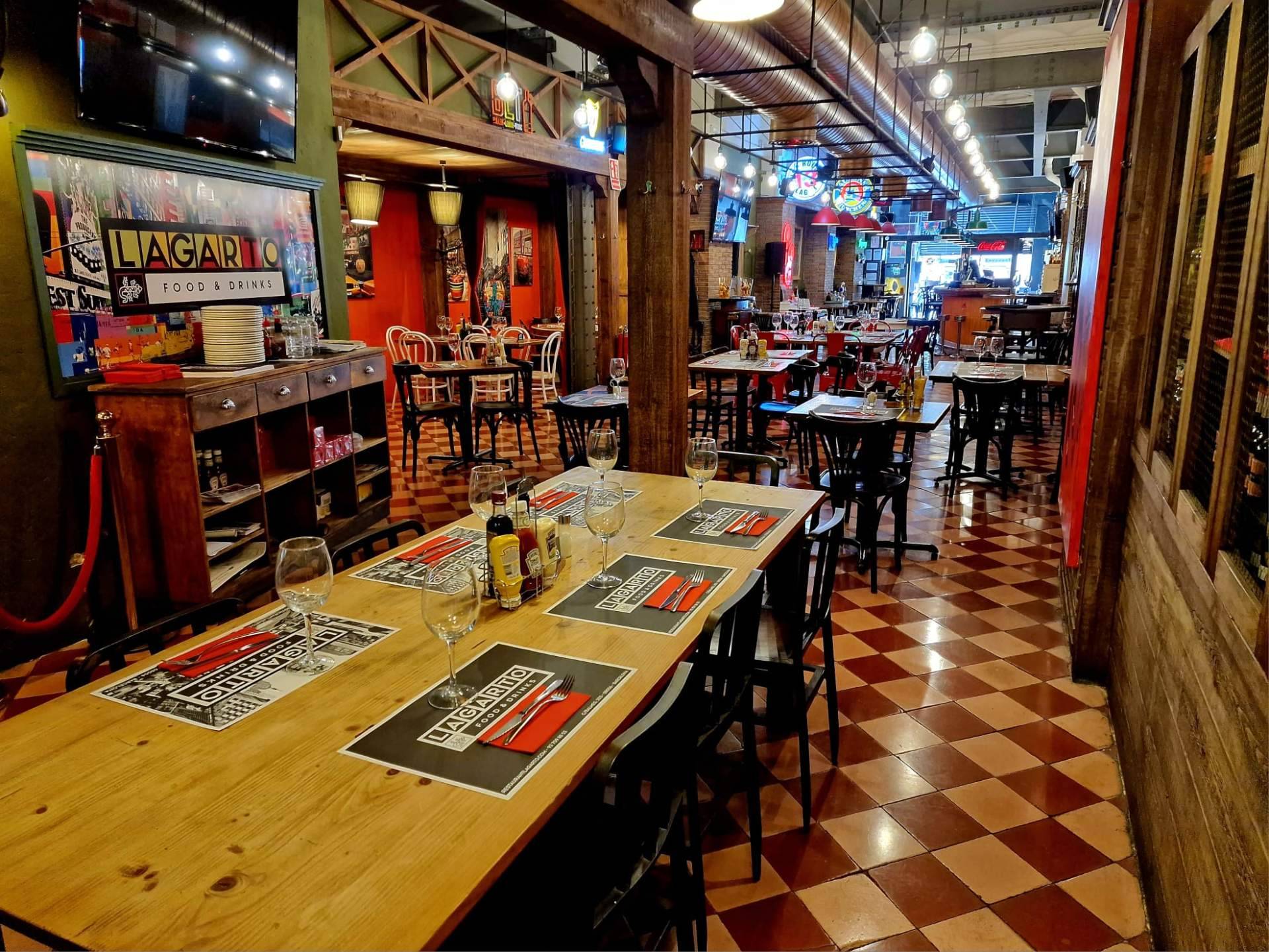 Lagarto Food & Drinks es el restaurante donde se puede degustar una buena hamburguesa en Sant Gervasi