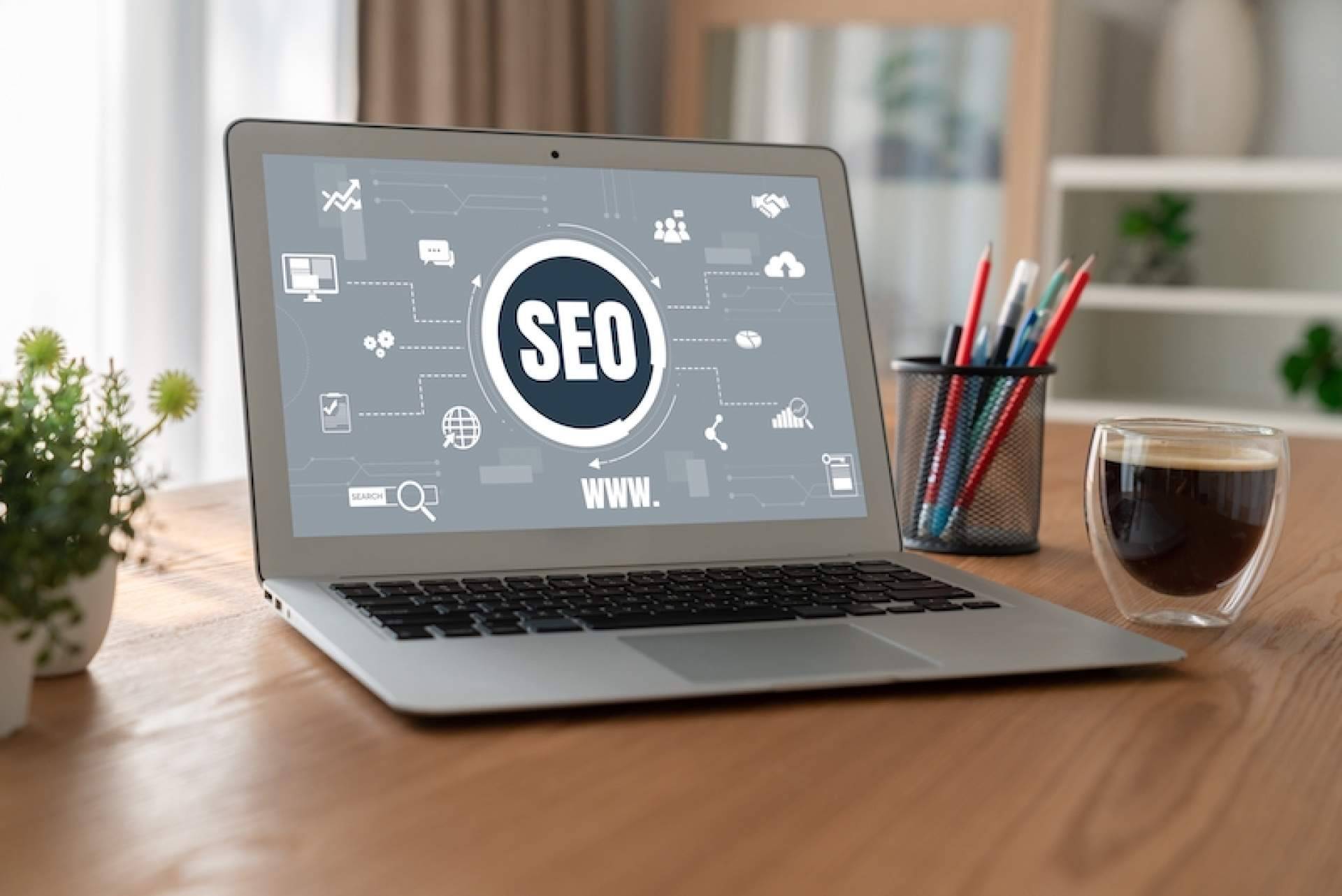 Especialistas en posicionamiento SEO, con Queenpc