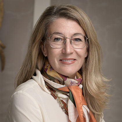 directora Gerente del Hospital Universitario del Sureste de Madrid y patrona de la Fundación Grünenthal, Paloma Casado.