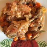 Descubre esta deliciosa y sencilla receta de pollo a la sidra con setas y especias