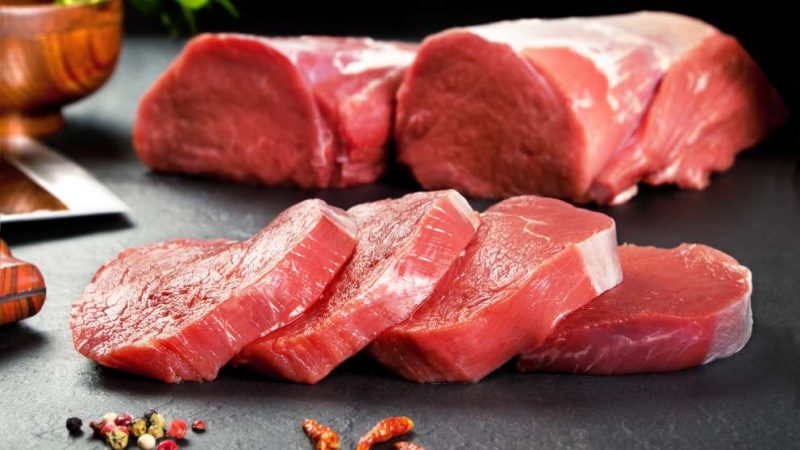 Estofado de ternera: una receta de la abuela perfecta para el otoño 1 Merca2.es receta de solomillo de buey con champinones Merca2.es