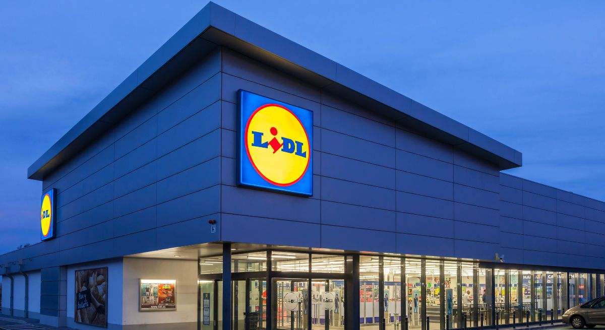 Lidl desafía las medidas del Gobierno y rebaja el precio del pescado