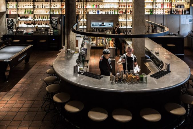 Los bares más originales y extravagantes de Madrid para una salida diferente 5 Merca2.es trafalgar Merca2.es