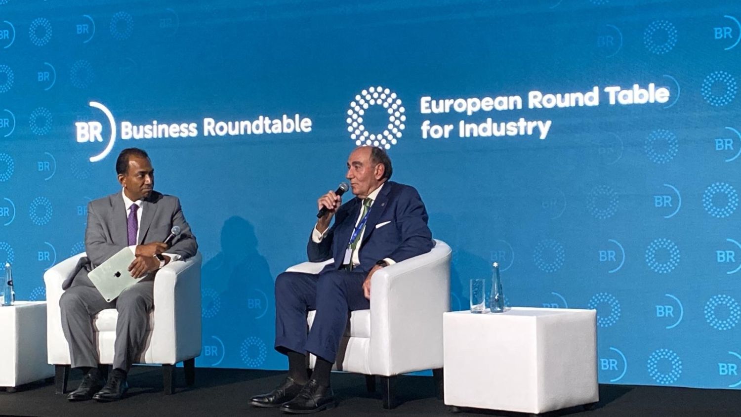 Galán (Iberdrola) ve factible triplicar las renovables para 2030