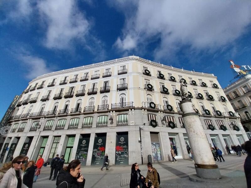 El Corte Inglés se refuerza en Madrid tras adquirir el edificio de Puerta del Sol 9