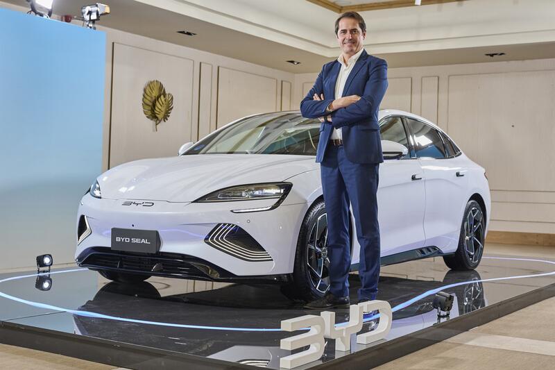BYD ‘vende’ que puede instalar una de sus fabricas en España