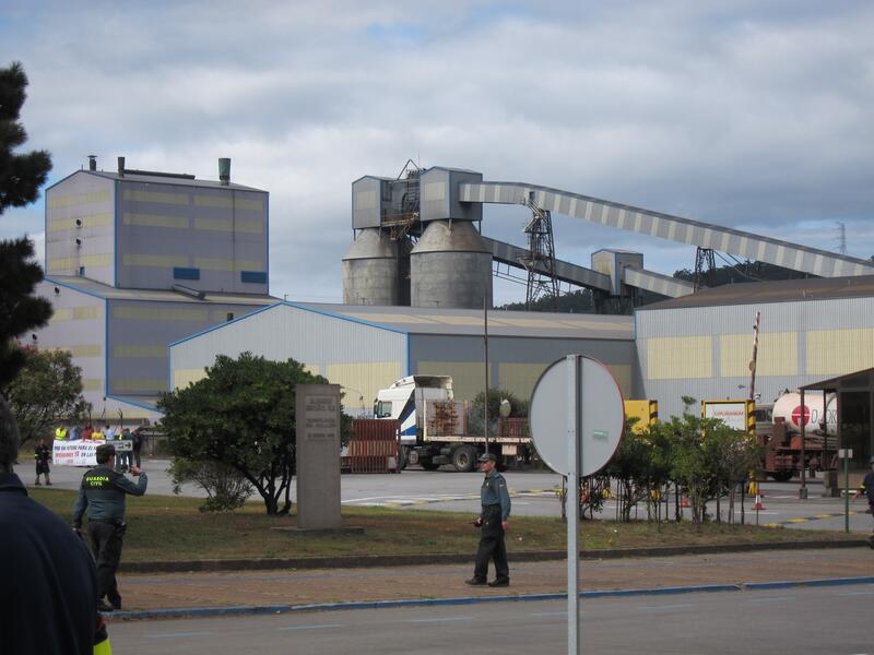 Industria convoca para este viernes la Mesa de Seguimiento de Alcoa para abordar el futuro de San Cibrao