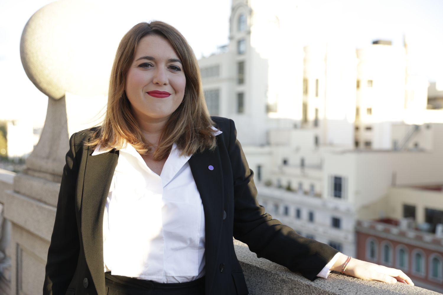 Una voz fuerte contra la violencia de género: Ángela Rodríguez en acción