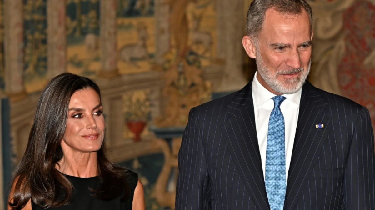 Así fue la tensa cena de Nochebuena en Zarzuela organizada por los reyes Letizia y Felipe VI