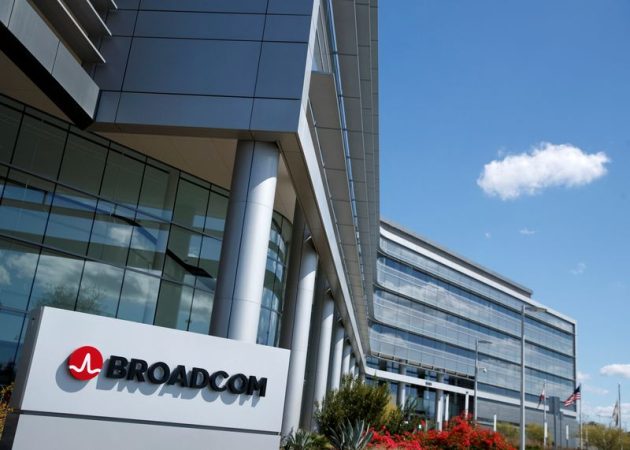 Broadcom, el fantasma de la fábrica española de chips: ni está ni se la espera