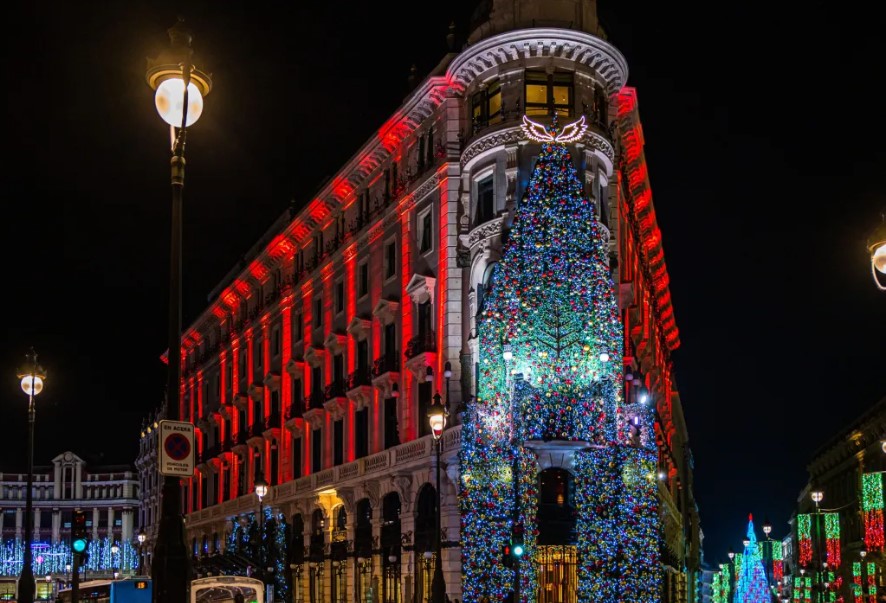 Este es el Top-5 de hoteles más navideños de Europa, y hay dos españoles