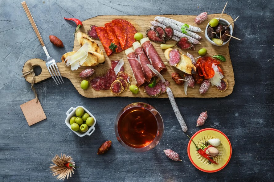 Estos son los embutidos más sanos para servir en tu cena de Nochebuena