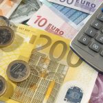 La OCU te da las claves para pagar menos impuestos