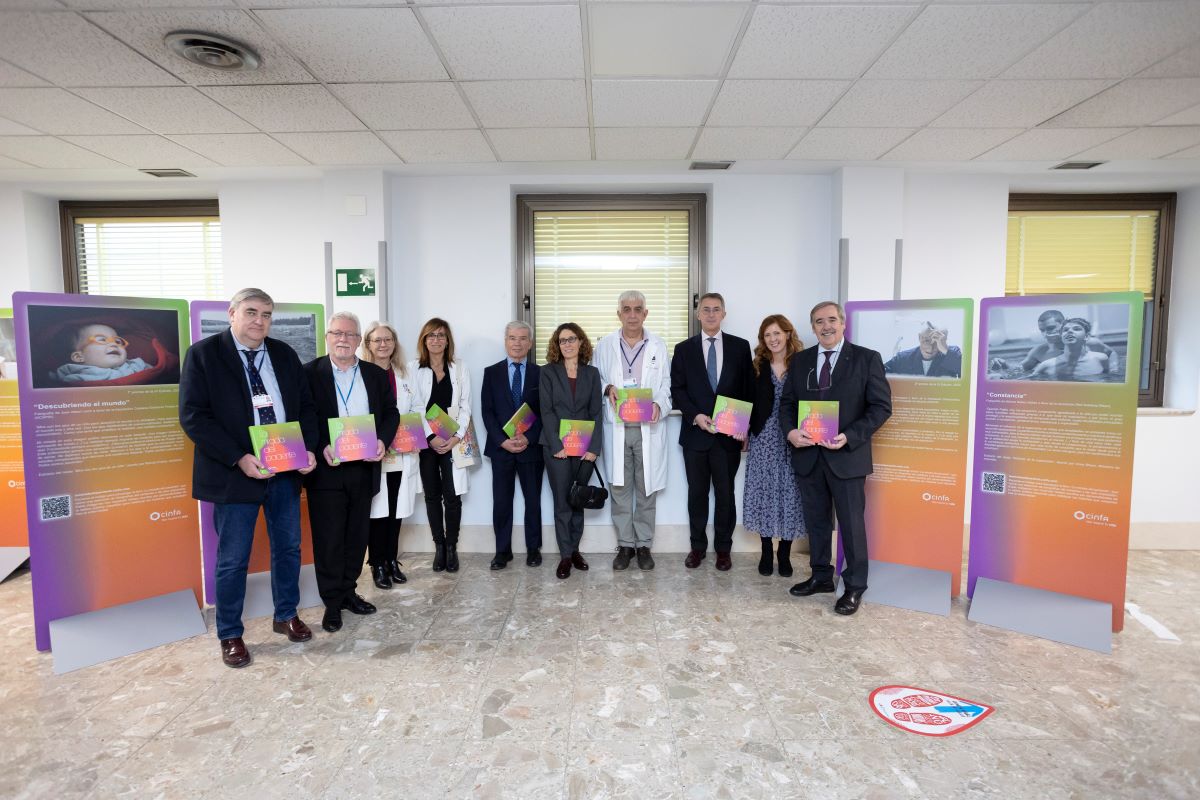 Cinfa rinde homenaje a los pacientes en el Hospital Universitario Ramón y Cajal