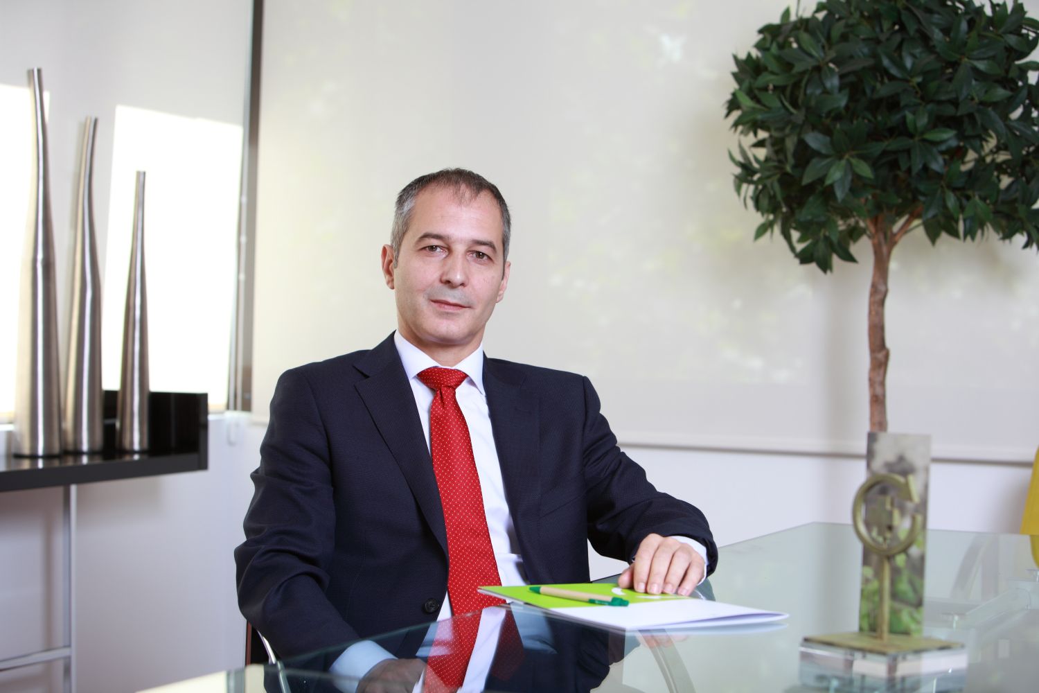 Miguel Vega, nuevo director general de Sigre