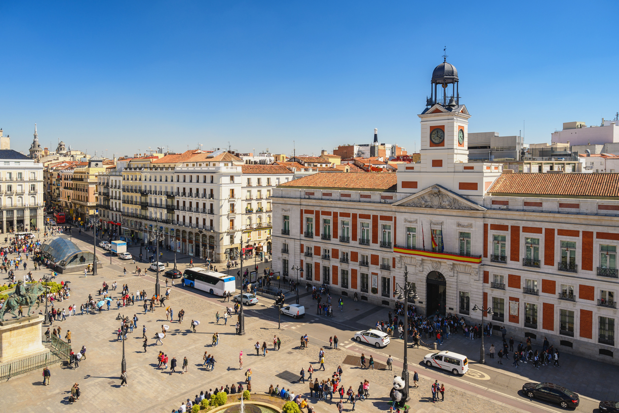 EL IMPACTO DE LA PUERTA DEL SOL EN LA CULTURA POPULAR