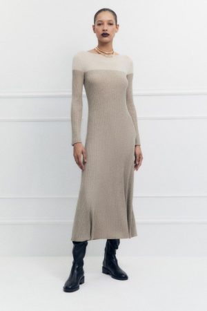 Vestido cuello barco