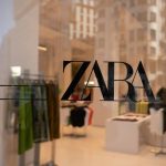 Zara ya ha puesto a la venta sus famosos vestidos edición limitada para triunfar esta Navidad