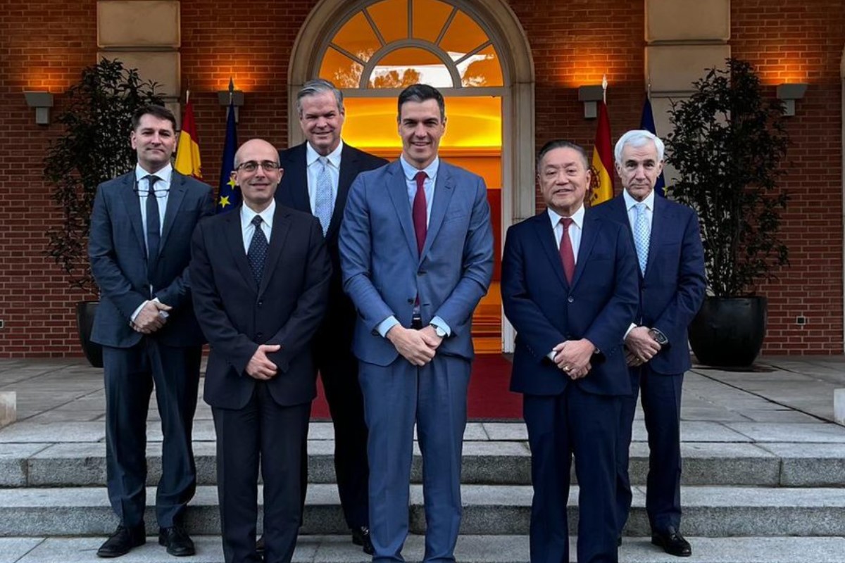 Broadcom, el fantasma de la fábrica española de chips al que Gobierno aún espera