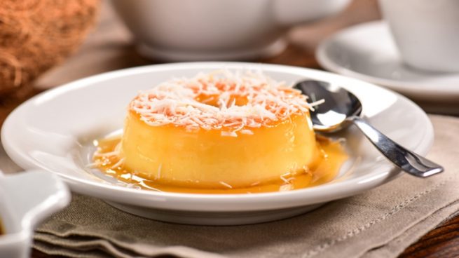 Flan de piña