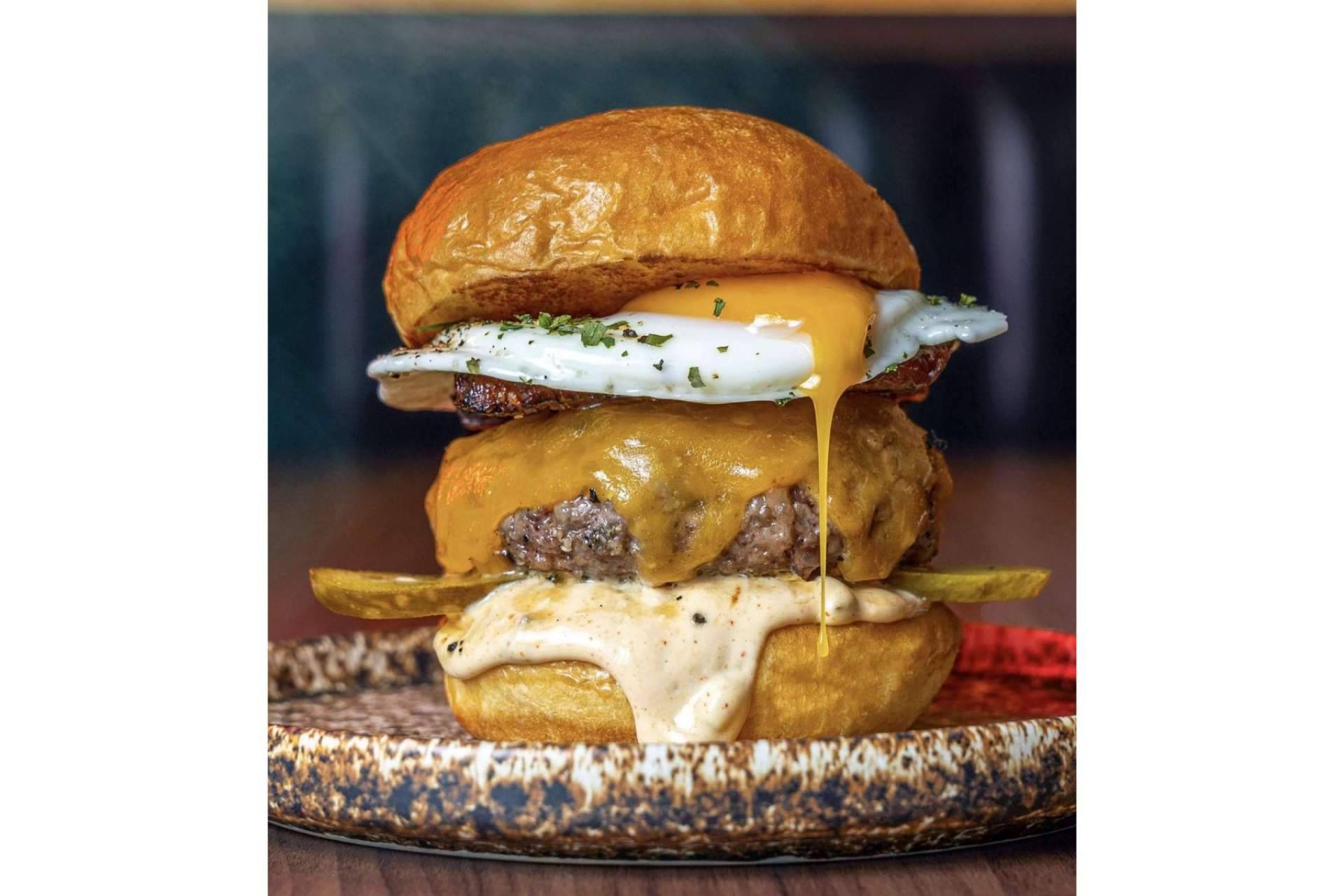 Briochef amplía su carta de burgers premium en Madrid