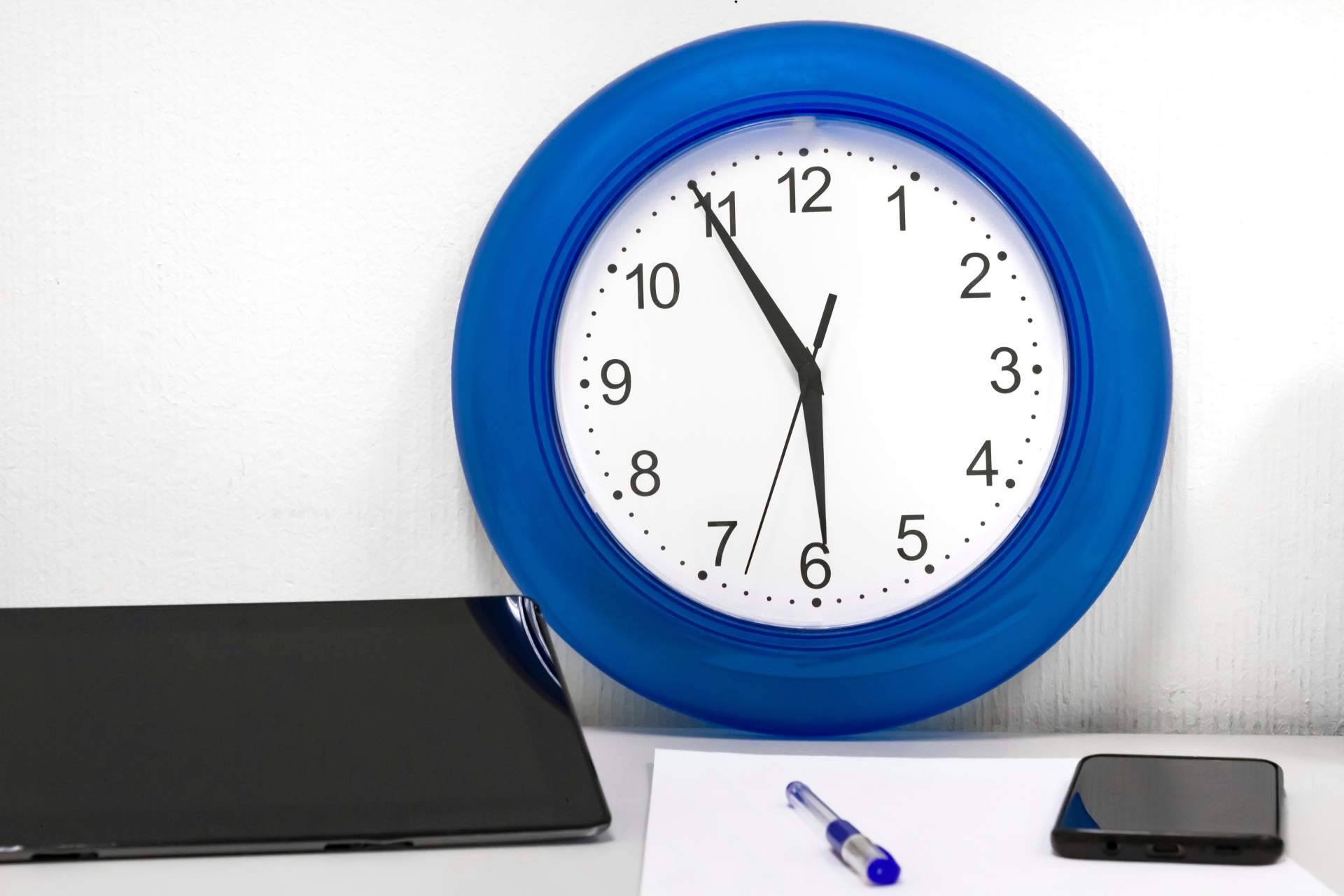 El software de HRLOG para registrar la jornada laboral