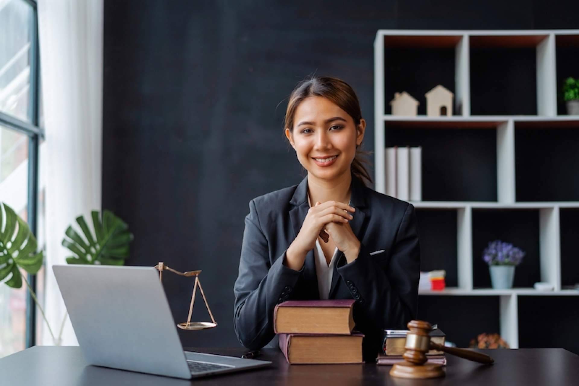 Bueno Salinero Abogados resuelve distintos problemas legales como herencias