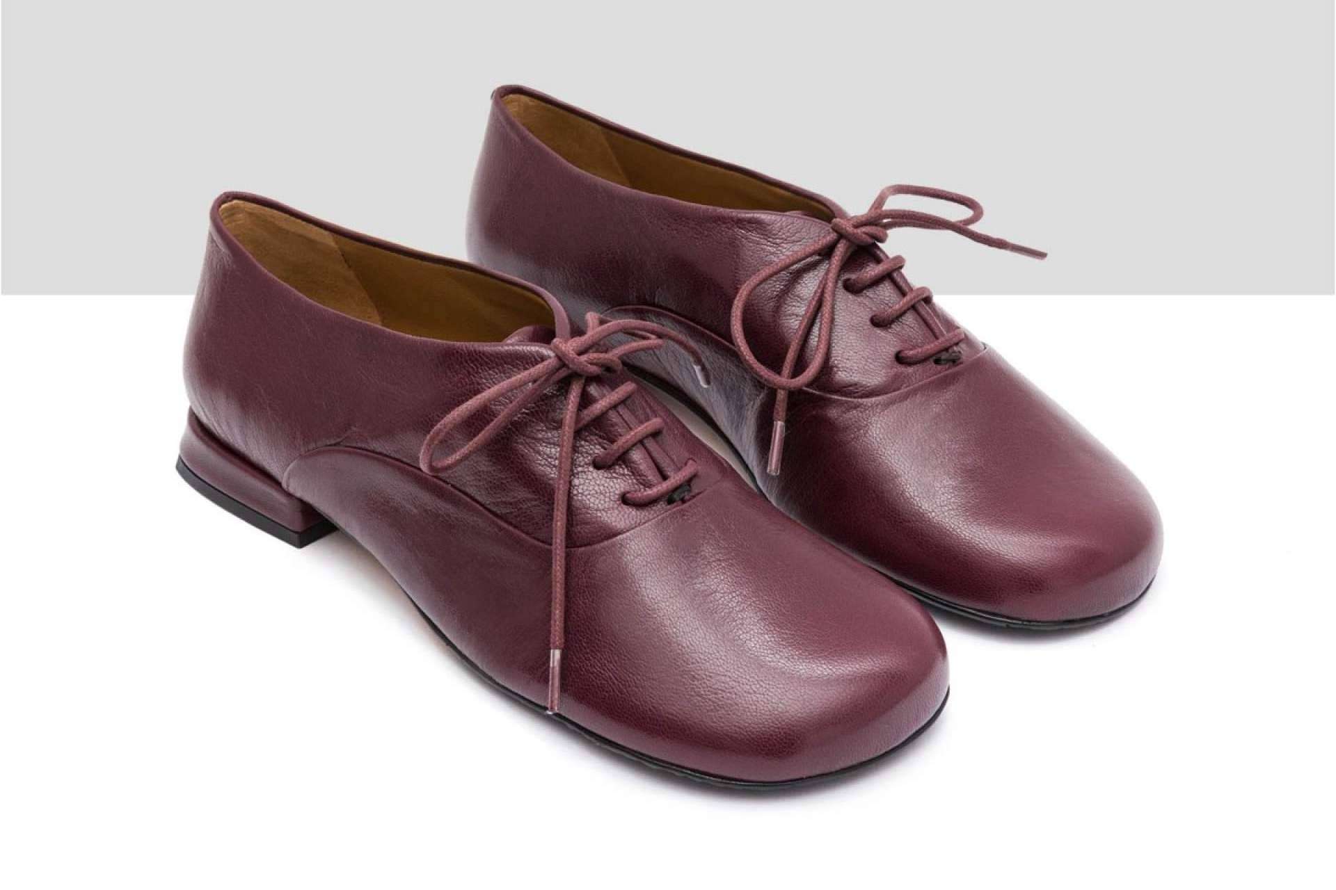 Audley y sus zapatos de tacón bajo garantizan comodidad y estilo