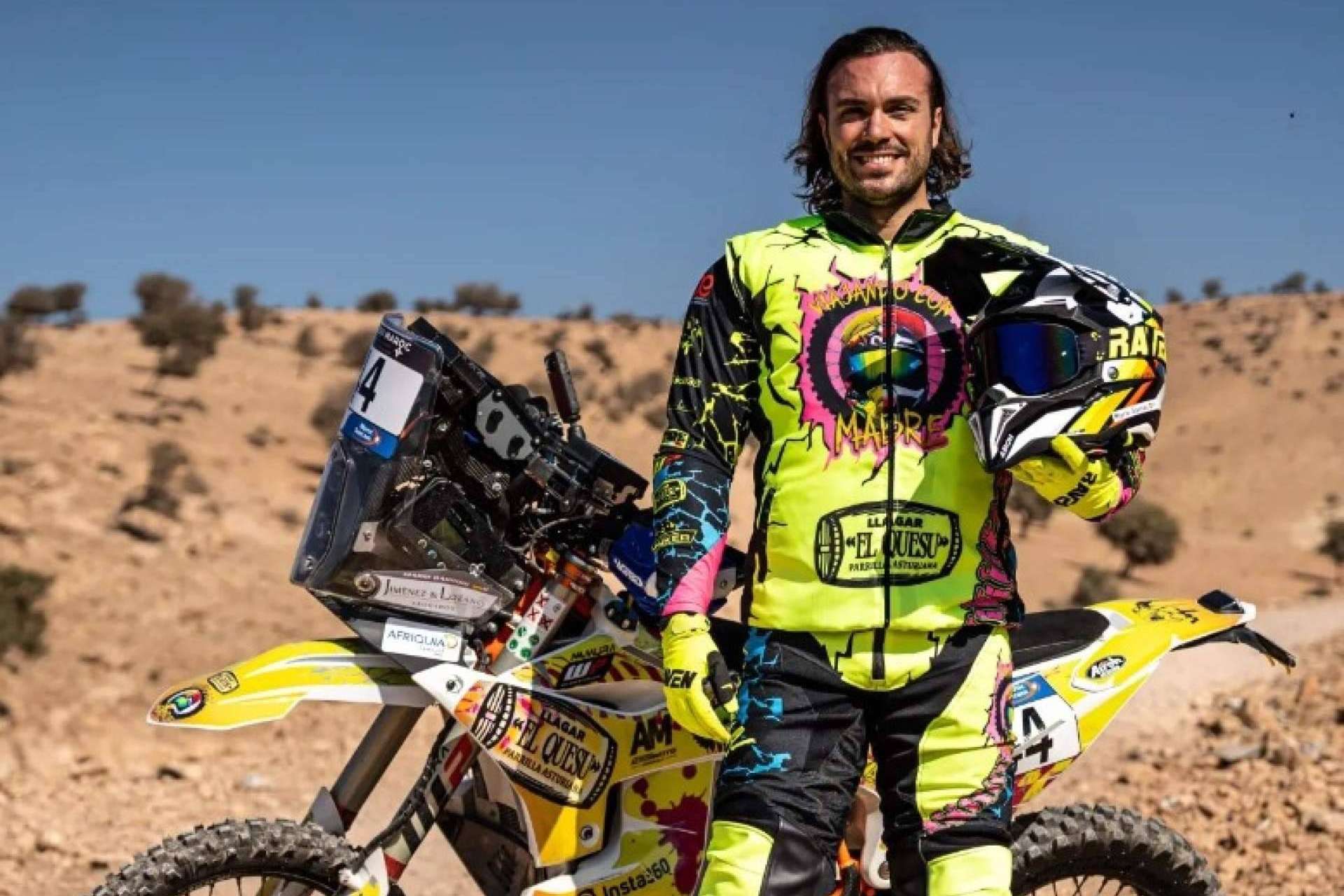 ¿Dónde encontrar un pantalón y camiseta personalizada para motocross? ADHESIVOSEMBARRADOS
