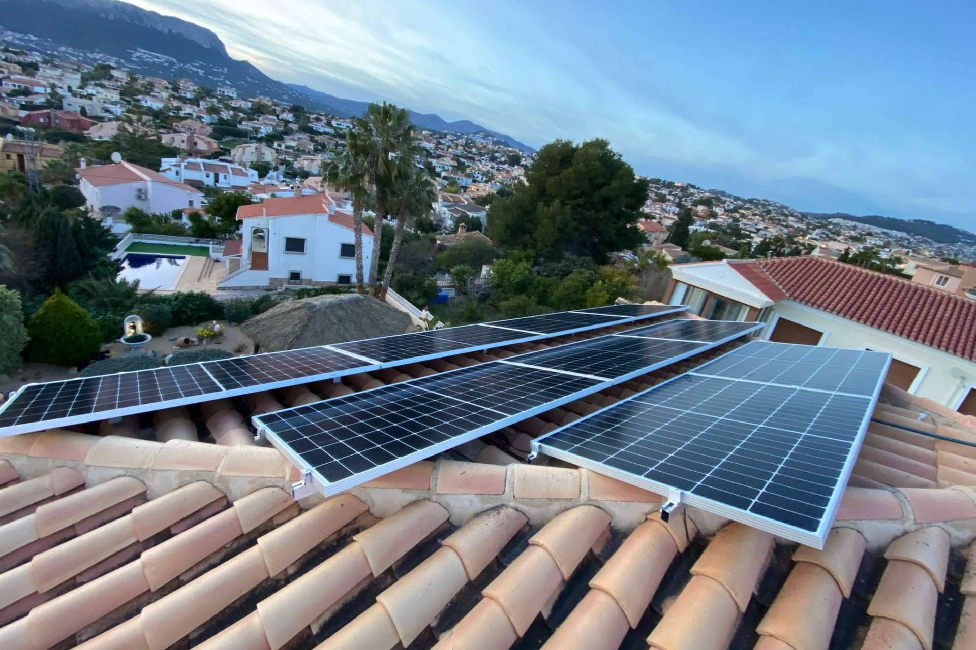 La importancia del autoconsumo fotovoltaico residencial, por Ingeniería Aplicada