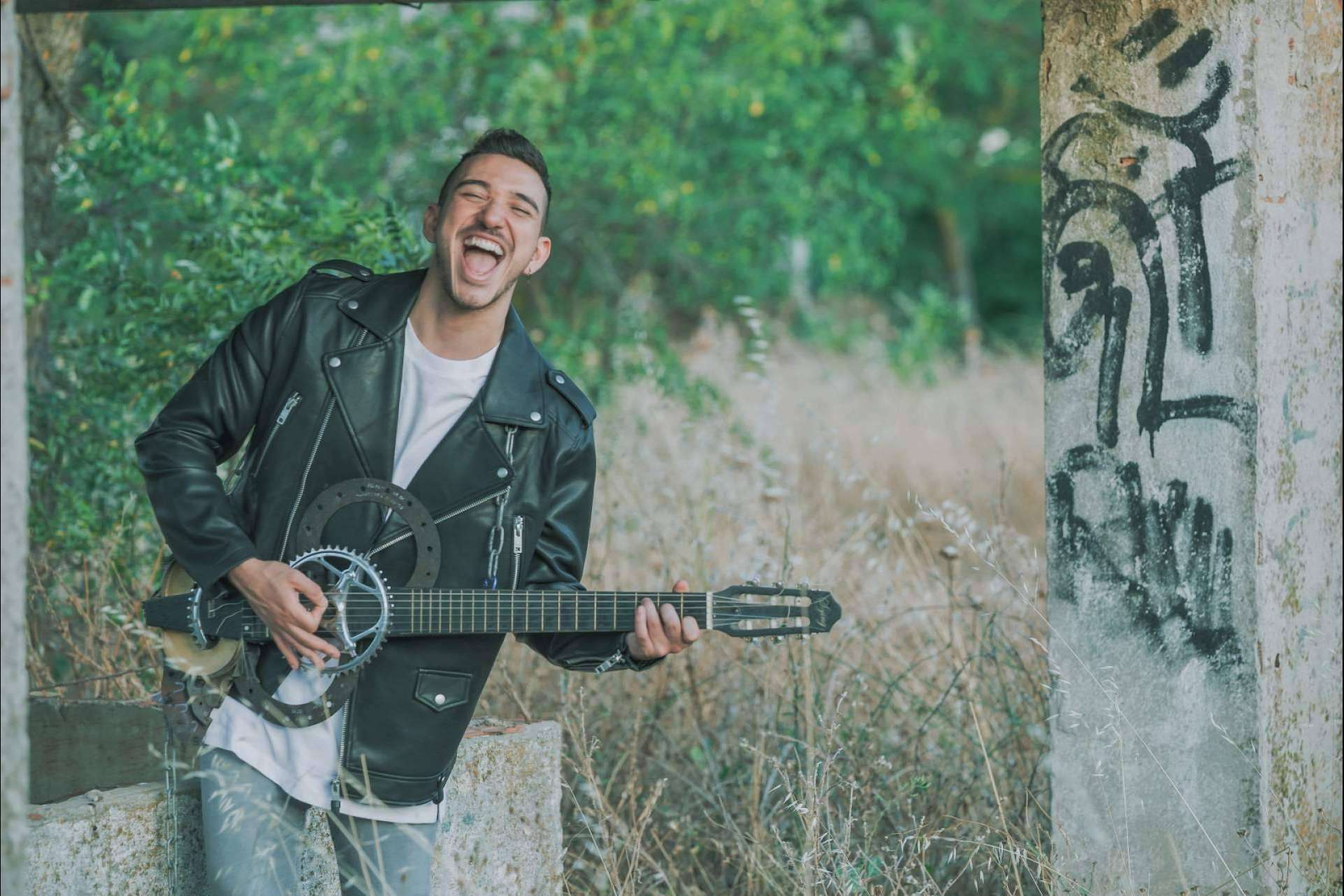 Lanzamiento de ‘Dos extraños’, el nuevo trabajo de Bruno Alves