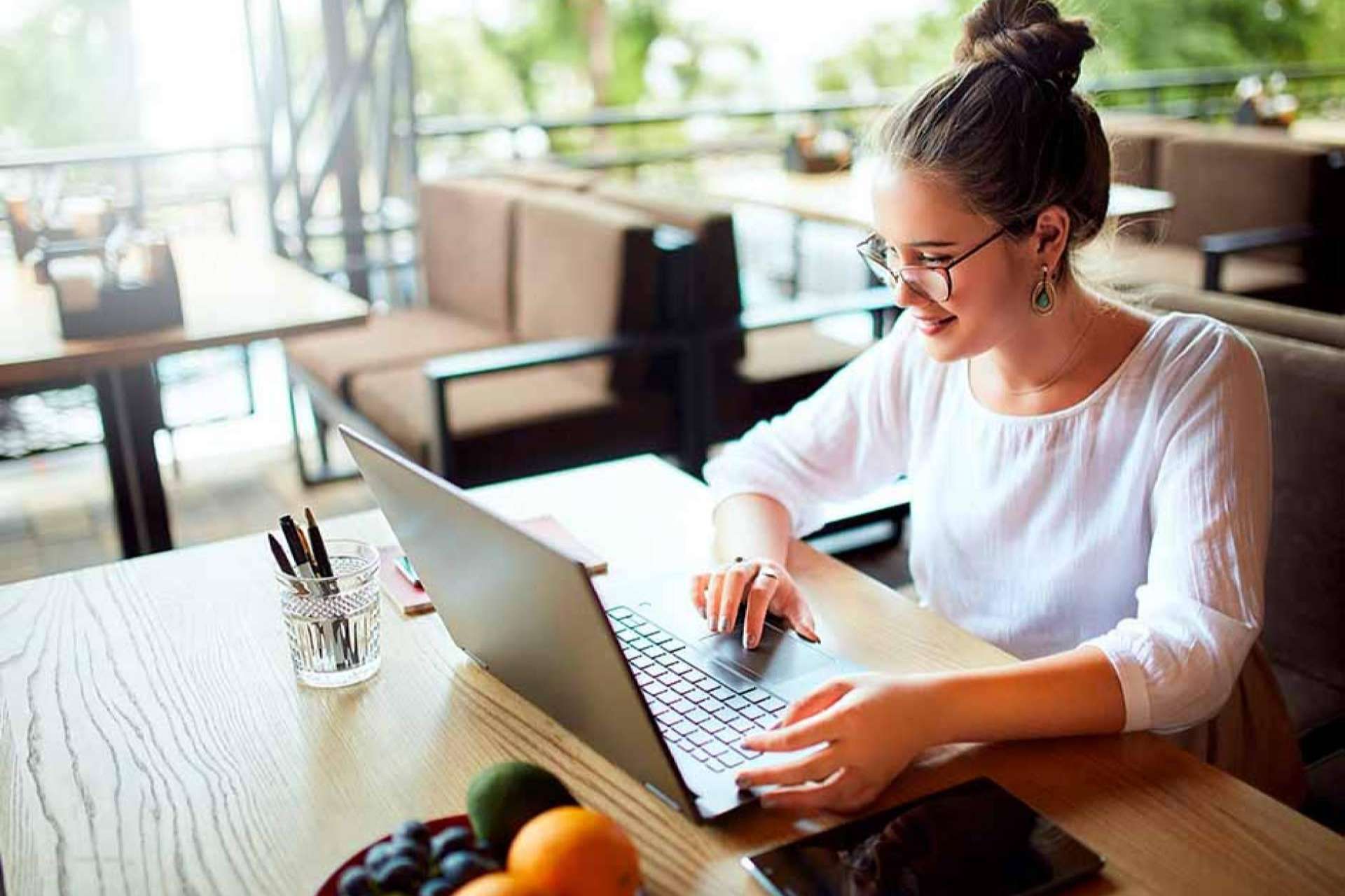 Cómo acelerar el éxito en 2024 con AICAD Business School