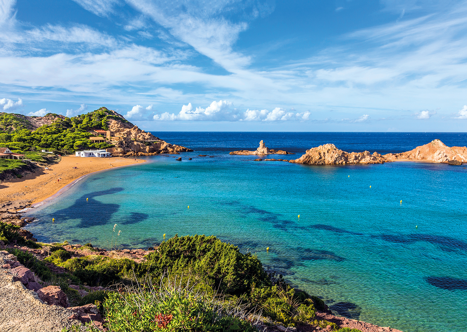 Descubre la Menorca menos conocida: calas secretas y paisajes mediterráneos 4 Merca2.es Respeto por el Medio Ambiente: Conservación en Acción