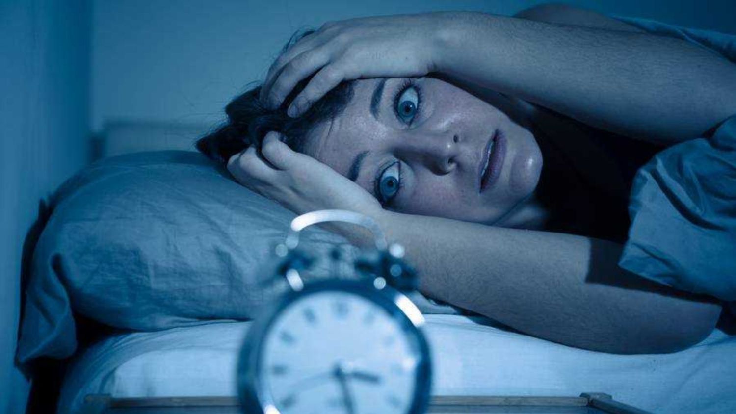 Cómo las terapias de luz pueden mejorar tu estado de ánimo y energía 2 Merca2.es TERAPIA DE LUZ PARA TRASTORNOS DEL SUEÑO
