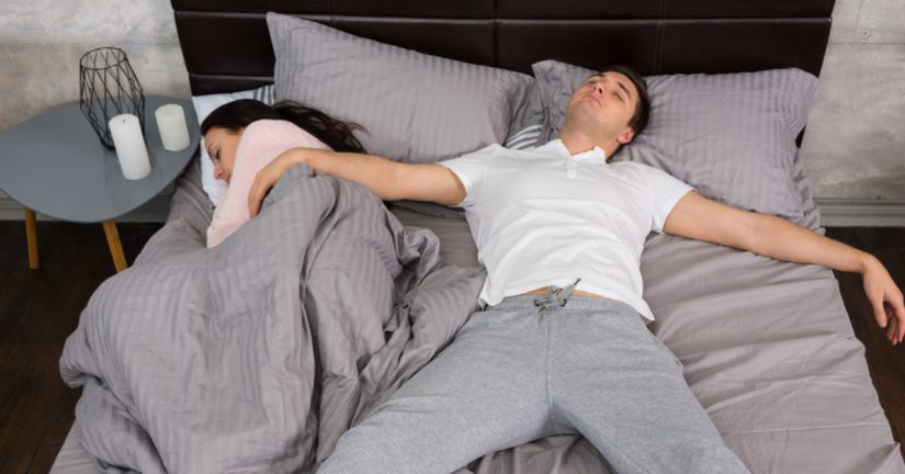 ¿Tu pareja ronca mucho Con estos consejos volveras a dormir a pierna suelta 12 Merca2.es