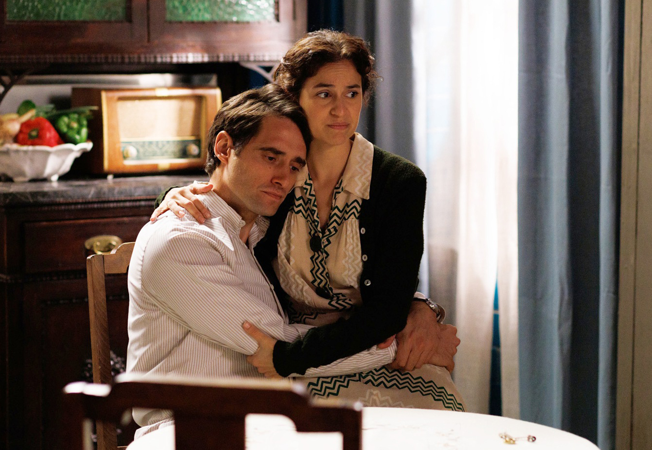 ‘La Moderna’: el matrimonio secreto de Trini y Miguel sale a la luz