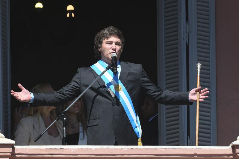 El Gobierno de Argentina recibirá a una delegación del FMI este jueves para renegociar la deuda
