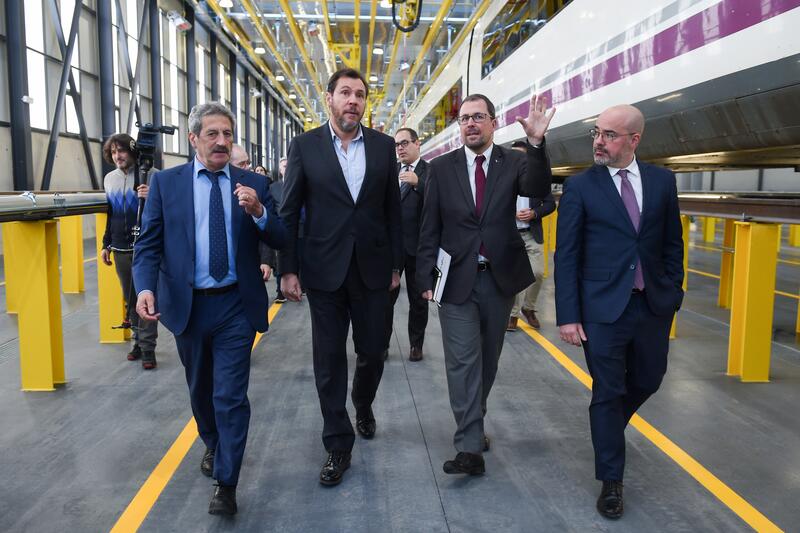 Óscar Puente anuncia que el 90% de la población española estará conectada por la alta velocidad