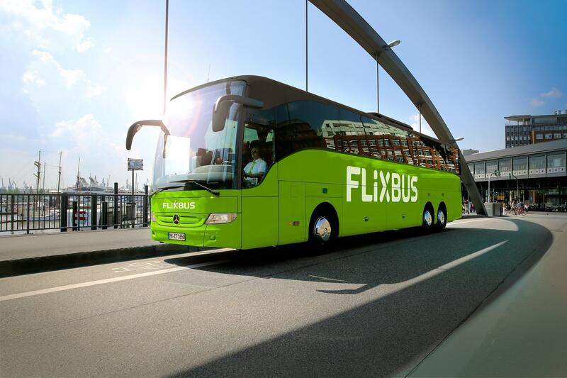 FlixBus pide a Óscar Puente que sea «valiente» y abra el mercado del autobús a la competencia