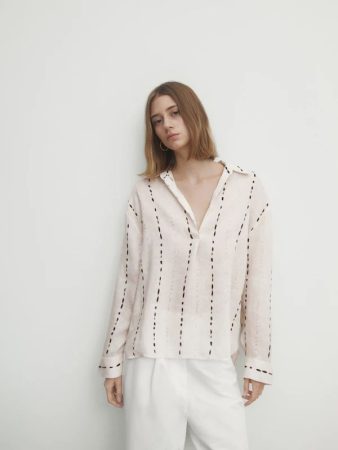 Camisa lino estampado puntos cuello polo
