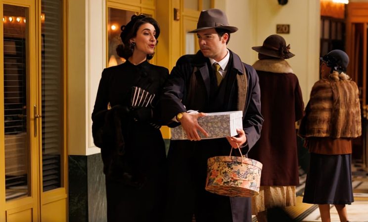 'La Moderna': Carla consigue sabotear los planes de Íñigo para casarse con Matilde 4 Merca2.es Carla y Jacobo Morcuende