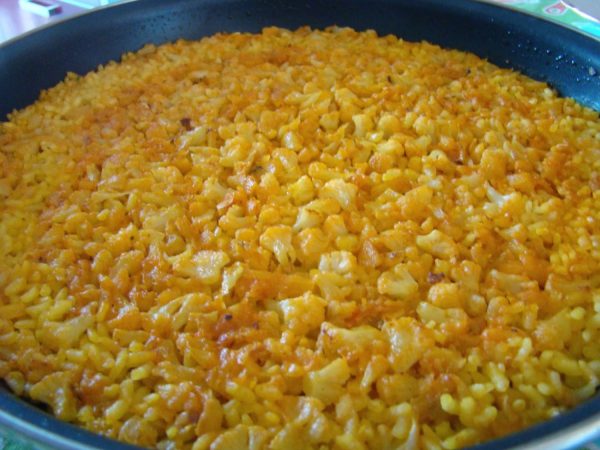 Deléitate con esta tentadora receta de arroz, coliflor y bacalao. ¡Una experiencia culinaria inolvidable! 43 Merca2.es DSC02577 Merca2.es