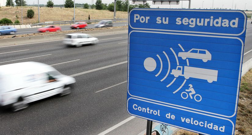 El truco que se esta haciendo viral para enganar al radar de velocidad 2 1 Merca2.es