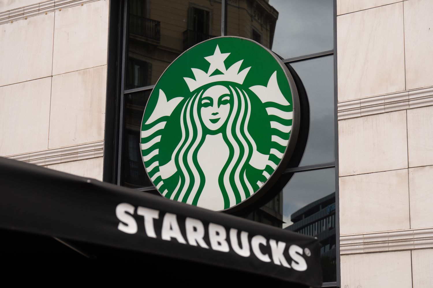 Starbucks reivindica ante el mercado su apuesta por el café ético