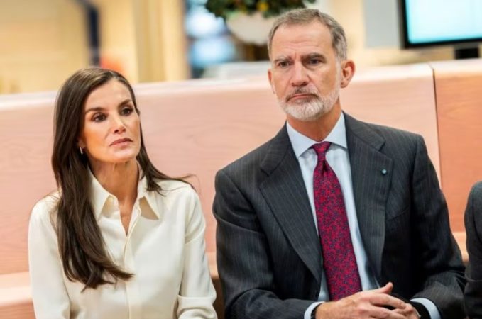 Las infidelidades más escandalosas de la realeza europea. De Felipe de Edimburgo a Letizia Ortiz 94 Merca2.es Letizia y Felipe VI de España, probablemente la última de las infidelidades escandalosas de la realeza europea