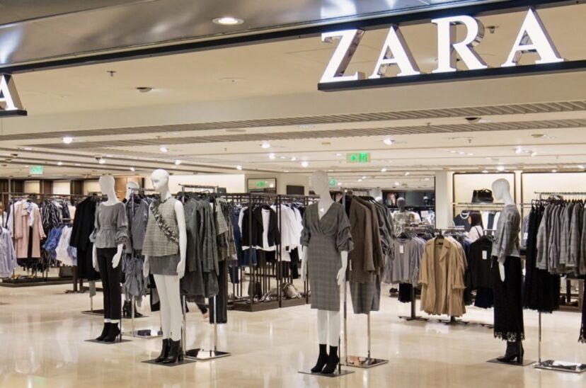 Las rebajas de Zara te traen estos vestidos midi perfectos para llevar con botas y triunfar