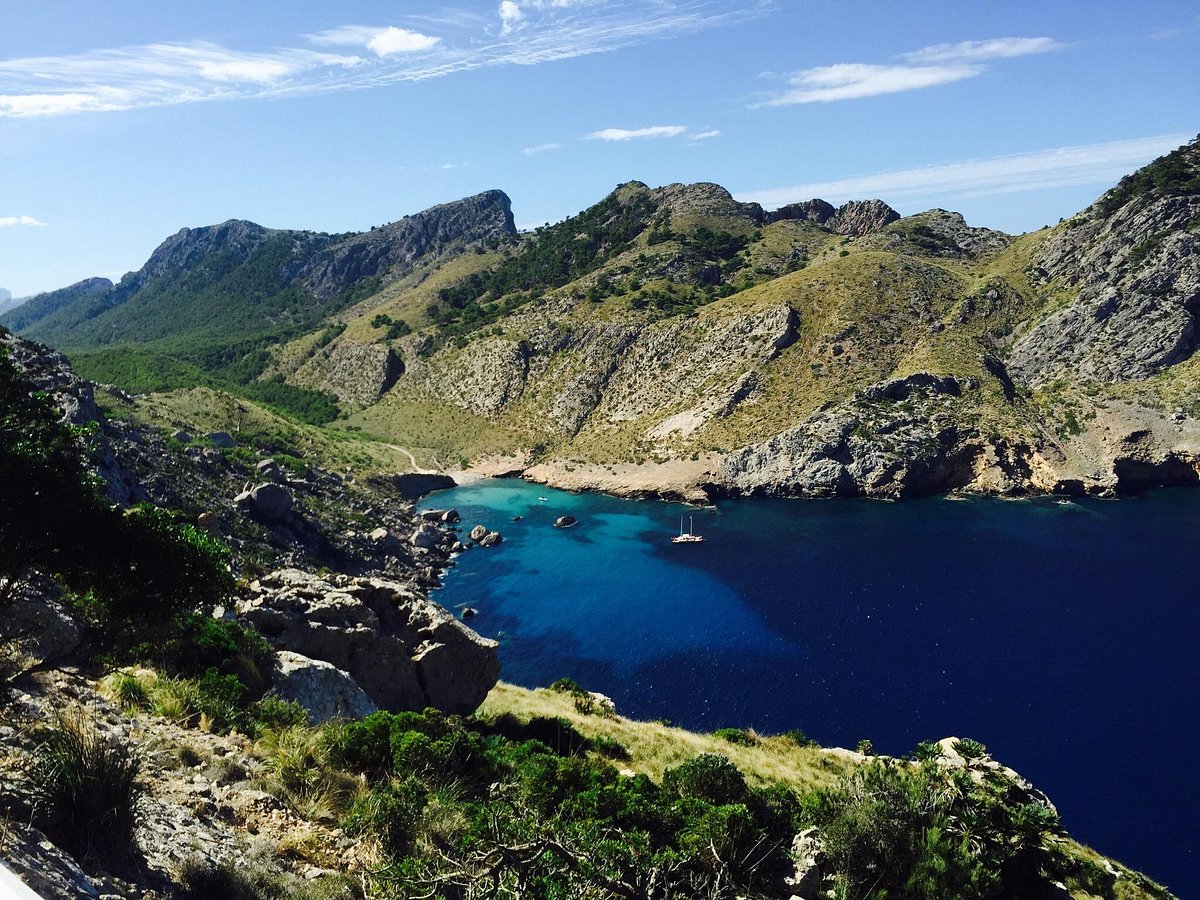 Donde habitan las leyendas: los misterios de la Sierra de Tramuntana en Mallorca 3 Merca2.es LA TRAMUNTANA EN LA ACTUALIDAD