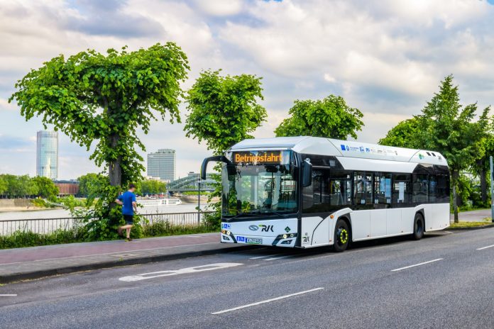 Solaris (CAF) logra dos nuevos contratos para autobuses de hidrógeno en Barcelona y Essen