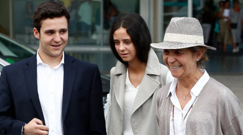 La presión sobre la Infanta Elena